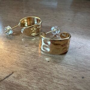 NWOT Hey June Hammered Gold Hoops